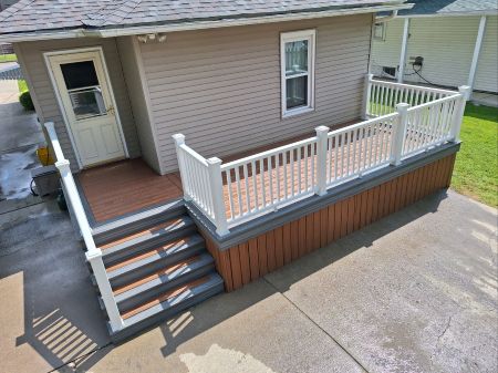What Should Homeowners Know Before Building a New Deck? Thumbnail